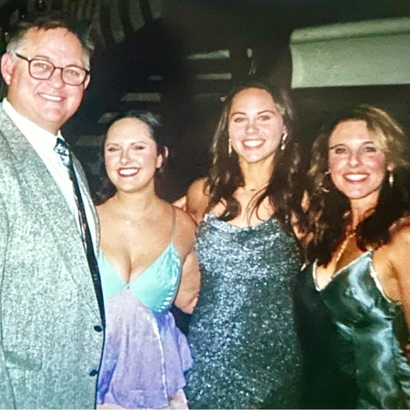 Meet your Posher, Delaney - Picture 3 of 4